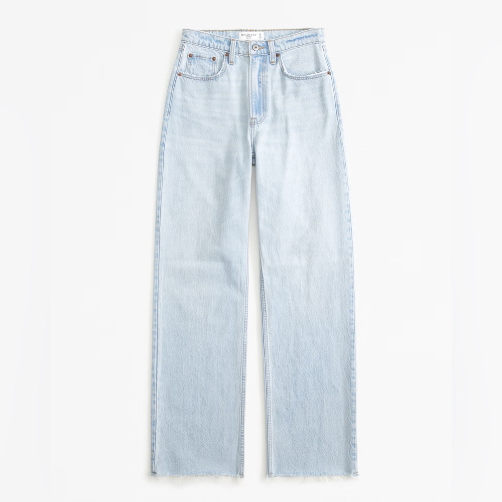 Abercrombie & Fitch The Loose High Rise Jean